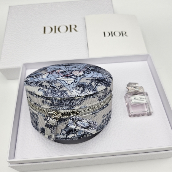 NEW authentic limited edition travel Dior Jewelry box case from Dior Beauty - Picture 7 of 17